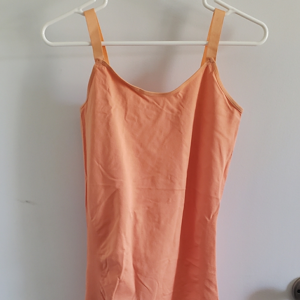 Like new M/L UltraTeeze Maternity Tank